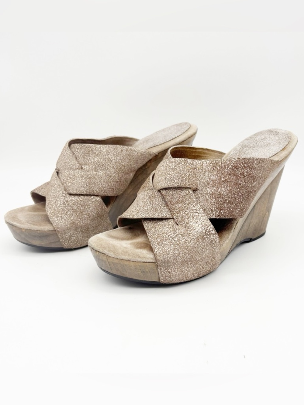 Calleen Cordero Silver Leather Wedges Size 7.5